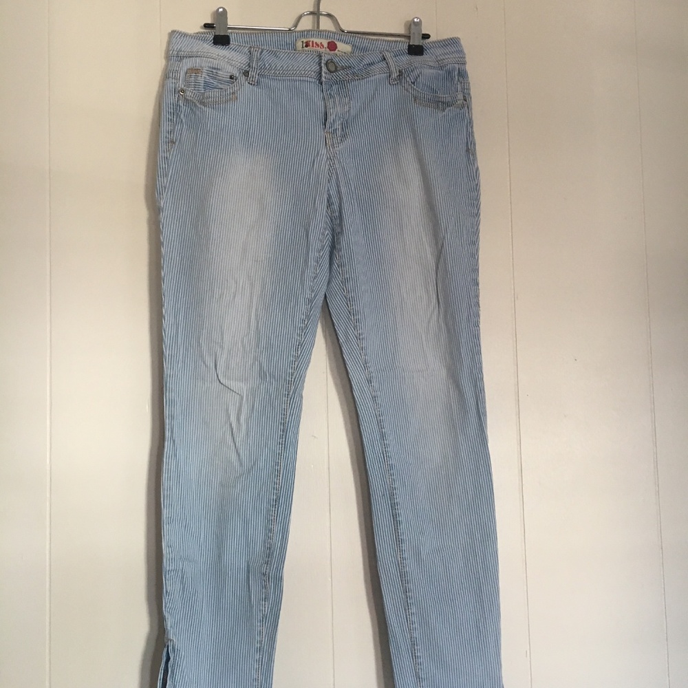 Blue/white striped 1st Kiss pants w/zipper detail